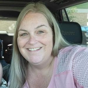 Meet your Posher, Lona